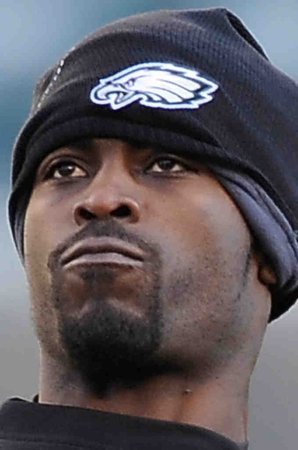 New Michael Vick book, clothes: is redemption for real? - DogTime