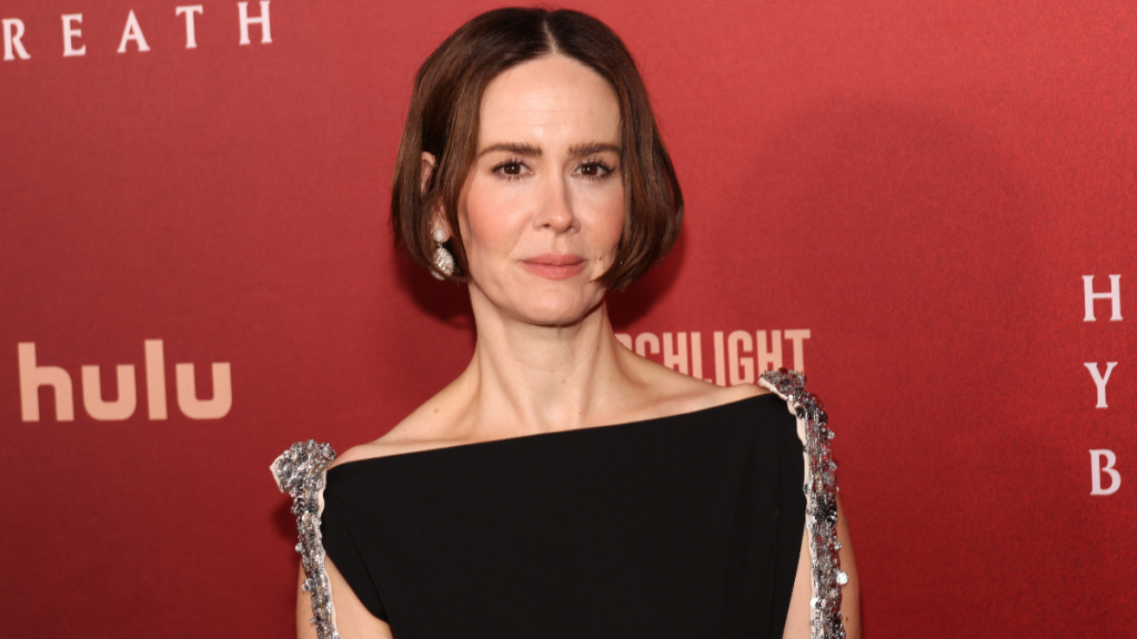 Sarah Paulson Plays With Puppies as She Discusses ‘Hold Your Breath