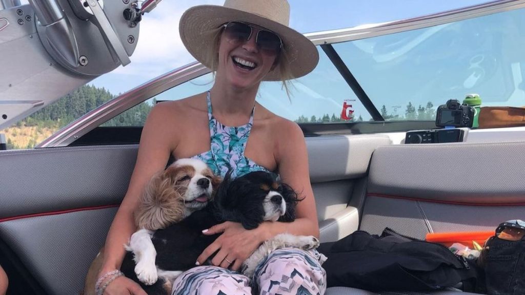 Julianne Hough dogs